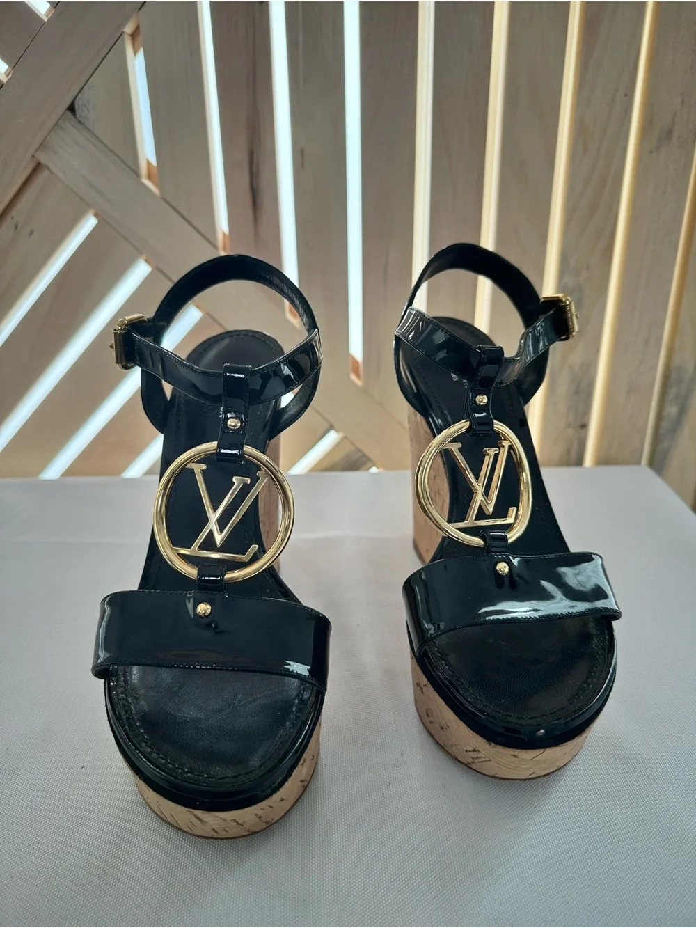 Louis Vuitton Vedette Patent Leather Cork Wedge Sandals Black Gold T-Strap EU 39